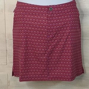 White Sierra Pink/Burgundy Geometric Lightweight Stretch Skort Size L NWT
